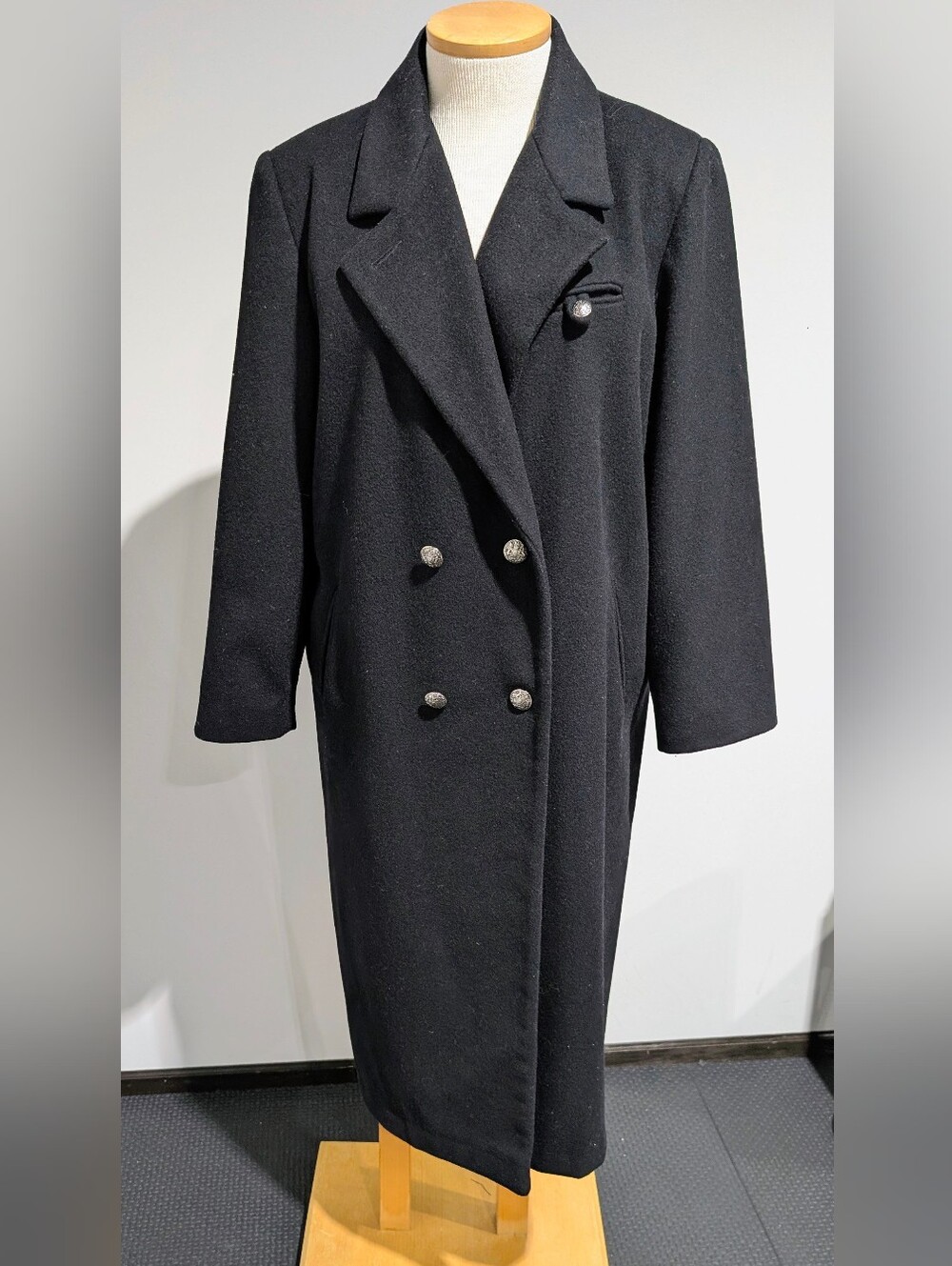 VTG Worthington Black Double-Breasted Pea Coat